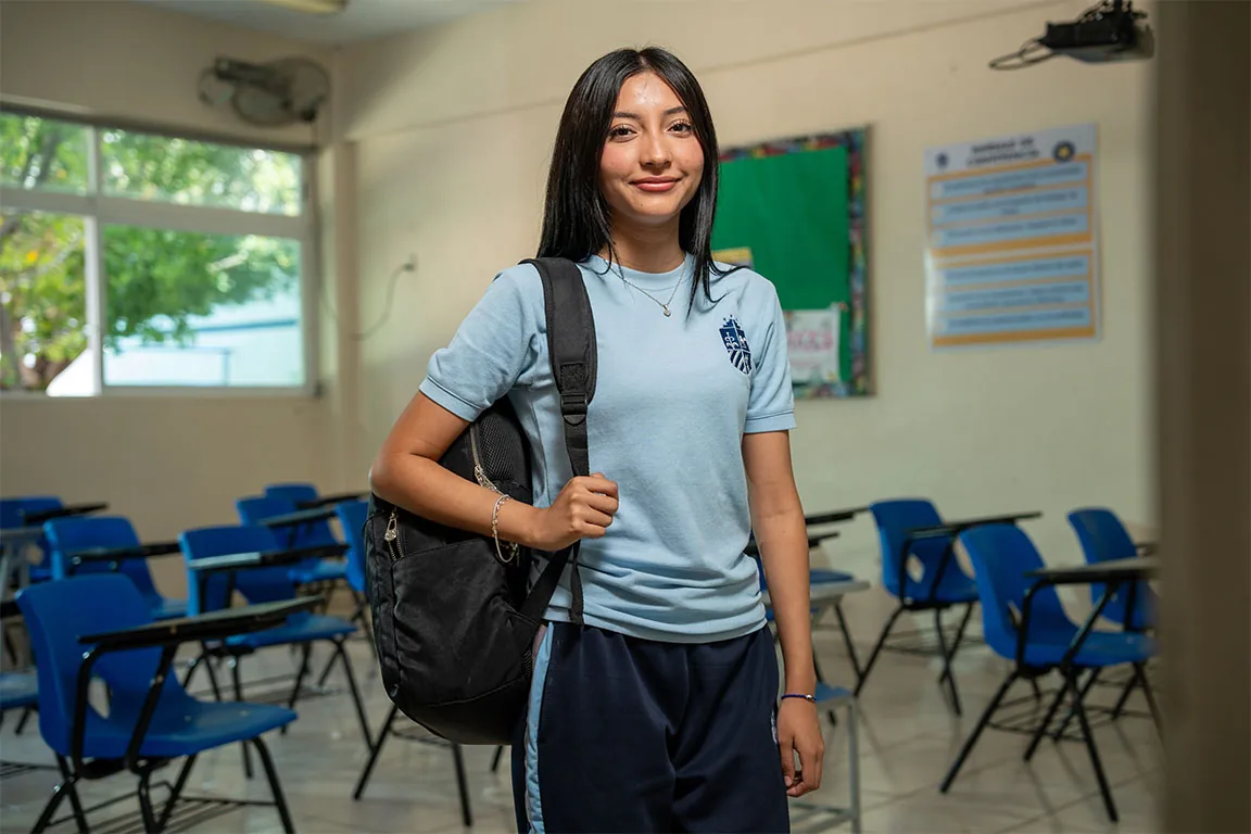 Secundaria Trilingüe Cambridge + DELF · Colegio OQUETZA